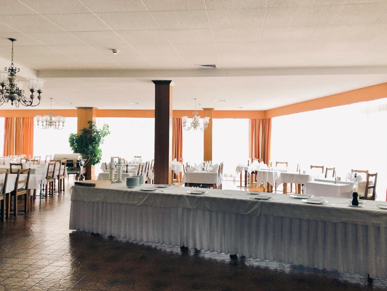 Hotel Regina Terme Leukerbad Bagian luar foto